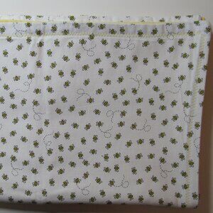 Flannel Bee Baby Blanket #153120